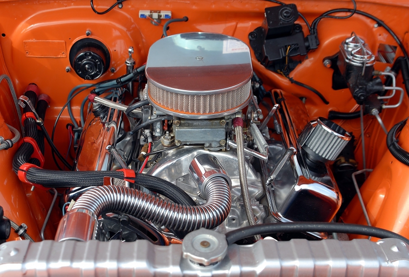 garagiste-ROQUEBILLIERE-min_car-engine-1738309